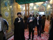 القائم بالاعمال في سفارة اذربيجان يزور مرقد الامام الحسين (ع) القائم بالاعمال في سفارة اذربيجان يزور مرقد الامام الحسين (ع)
