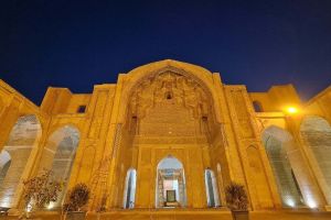  مسجد جامع ورامین