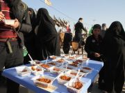 القيم الدينية في الزيارة الأربعينية.. مظاهر الكرم والجود والعطاء القيم الدينية في الزيارة الأربعينية.. مظاهر الكرم والجود والعطاء
