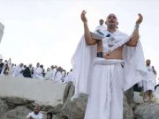 Los musulmanes lapidan a Satán en la gran peregrinación a La Meca