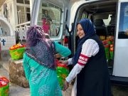 Photos: 'Who Is Hussain?' Mauritius team help 26 needy families in holy Ramadan