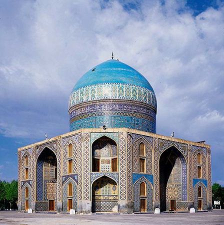 Tomb of Khajeh Rabie 1